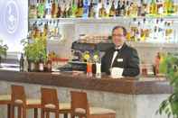 Bar, Cafe and Lounge GHT Balmes, Hotel, Aparthotel & SPLASH