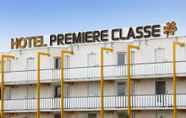 Exterior 3 Premiere Classe Avignon Courtine