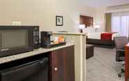 Bedroom 7 Comfort Suites DFW North/Grapevine