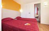 Bedroom 2 Hotel Premiere Classe Cherbourg - Tourlaville