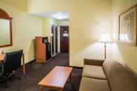 Common Space Comfort Inn & Suites Jupiter I-95