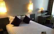 Kamar Tidur 4 Hotel Le Sevigne, Sure Hotel Collection by Best Western