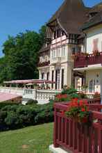 Exterior 4 Château de La Tour