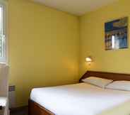 Bedroom 5 Greet Hotel Nancy Sud