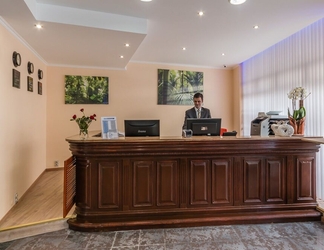 Sảnh chờ 2 Slina Hotel Brussels