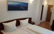 Kamar Tidur 5 Hotel Aurelia