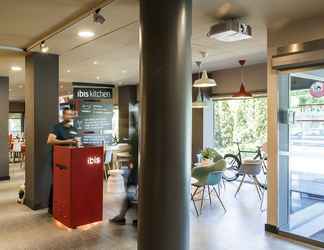 Sảnh chờ 2 ibis Barcelona Montmelo-Granollers