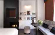 Kamar Tidur 5 The Pavilions Madrid Hotel