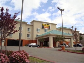 Bên ngoài 4 Budget Inn San Leandro