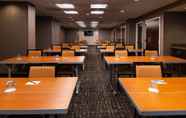 Functional Hall 4 Springhill Suites by Marriott Pittsburgh North Shore