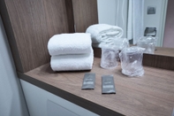 In-room Bathroom Campanile Dinan Taden