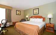 Bilik Tidur 4 Best Western Executive Inn