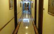 Lobi 5 Hotel Residency Andheri