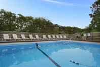 Swimming Pool Veranda Cape Cod Family Resort