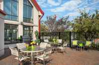 Common Space Residence Inn by Marriott Toronto Airport