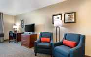 Common Space 3 Comfort Inn & Suites Tavares North