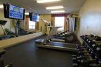 Fitness Center Days Inn & Suites by Wyndham Thompson