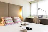Bedroom Hotel Campanile Conflans Sainte Honorine
