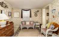 Common Space Chester Bulkley House Bed & Breakfast