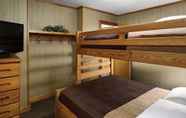 Bedroom 2 Hueston Woods Lodge & Conference Center
