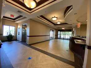 Lobi 4 Comfort Inn East Windsor - Springfield