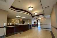 Lobi Comfort Inn East Windsor - Springfield