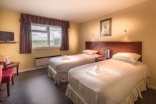 卧室 Milton Keynes Hotel