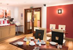 餐厅 4 Milton Keynes Hotel