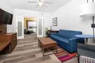 Ruang untuk Umum Holiday Inn Express Hotel & Suites Conroe I-45 North, an IHG Hotel