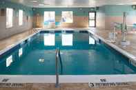 Swimming Pool Holiday Inn Express Hotel & Suites Chester, an IHG Hotel
