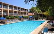 Swimming Pool 7 Odalys Residence La Marina