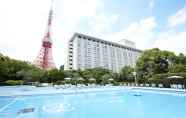 Kolam Renang 3 Tokyo Prince Hotel