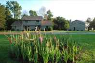 Swimming Pool Tamarack Wisconsin Dells a Ramada by Wyndham