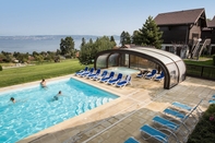 Swimming Pool Odalys Résidence Les Chalets d'Evian