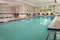 Swimming Pool Residence Inn by Marriott Chesapeake Greenbrier