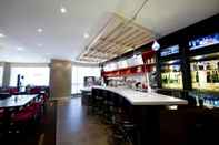 Bar, Cafe and Lounge Courtyard by Marriott Mississauga - Airport Corporate Centre West