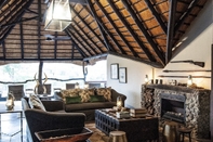 Lobi Jock Safari Lodge