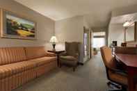 Ruang Umum Country Inn & Suites by Radisson, St. Cloud East, MN