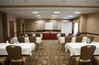 Ruangan Fungsional Hampton Inn Raynham-Taunton