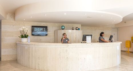 로비 2 Zafiro Palmanova