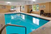 Swimming Pool Best Western Executive Inn