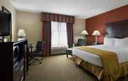 Kamar Tidur 6 Best Western Executive Inn