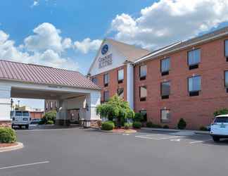 Exterior 2 Comfort Suites Louisville Airport