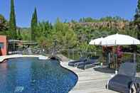 Swimming Pool Hostellerie Les Gorges de Pennafort