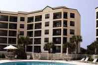 สระว่ายน้ำ Isle of Palms and Wild Dunes by Wyndham Vacation Rentals