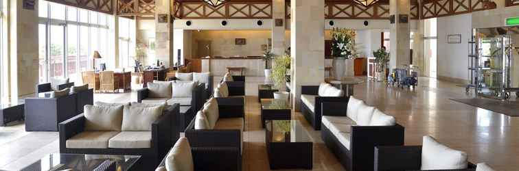 Lobi Kanucha Bay Hotels & Villas