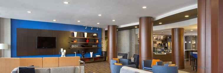 Lobby Courtyard by Marriott Boston-South Boston