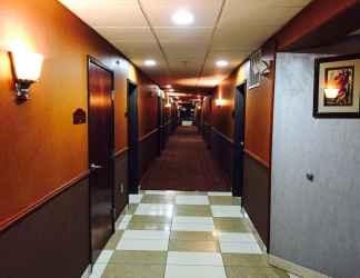 ล็อบบี้ 2 Red Roof Inn & Suites Detroit-Melvindale/ Dearborn