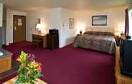 Bedroom 5 Americas Best Value Inn & Suites International Falls
