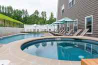 Swimming Pool The Bedford Village Inn